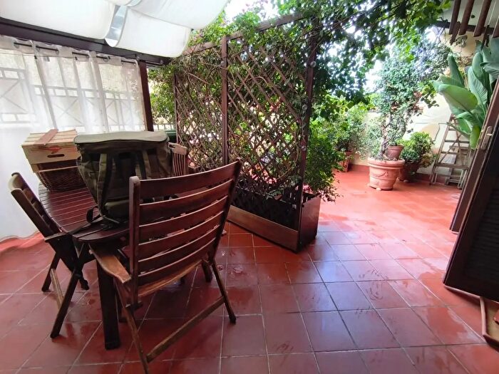 Casa con 5 locali in vendita in Carrara
