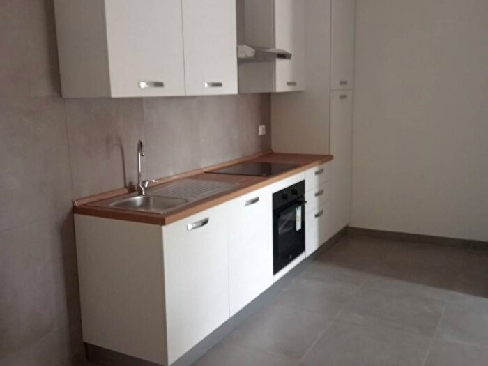 Appartamento trilocale in affitto in Via Rettilineo, Garofolo, Canaro