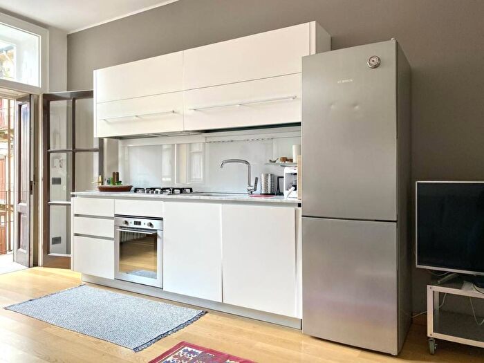 Appartamento bilocale in affitto in Via Pastrengo, Isola, Milano