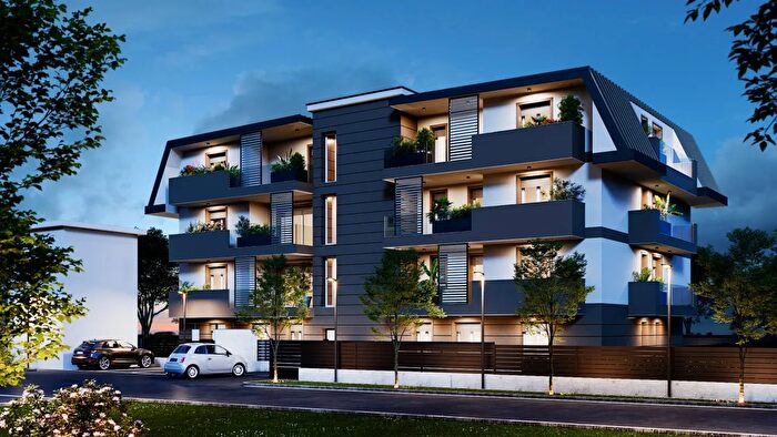 Appartamento quadrilocale in vendita in Via del Donatore, Macherio