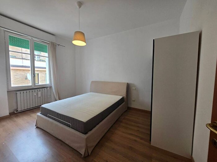 Appartamento bilocale in affitto in Via Paolo Lomazzo, Paolo Sarpi, Milano