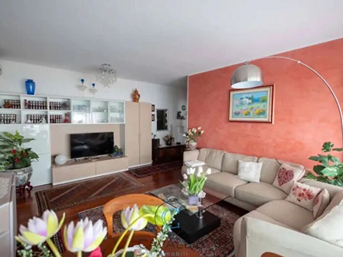 Appartamento quadrilocale in vendita in Viale Giuseppe Verdi, Treviso
