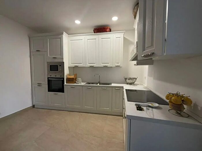 Appartamento quadrilocale in vendita in Corso Garibaldi, Pontecorvo