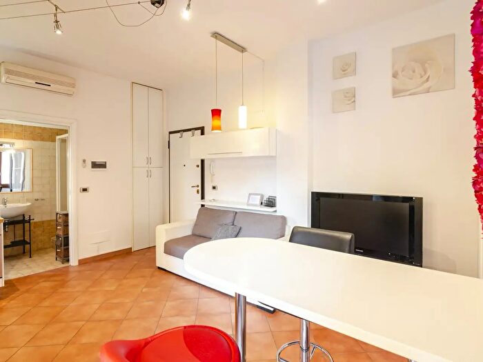 Appartamento monolocale in affitto in Via San Donato, Bologna