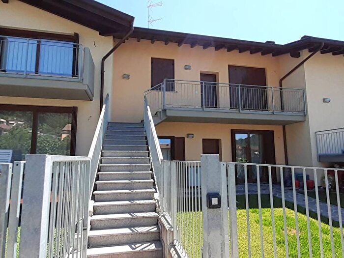 Appartamento trilocale in affitto in Via Sandro Pertini, Montello