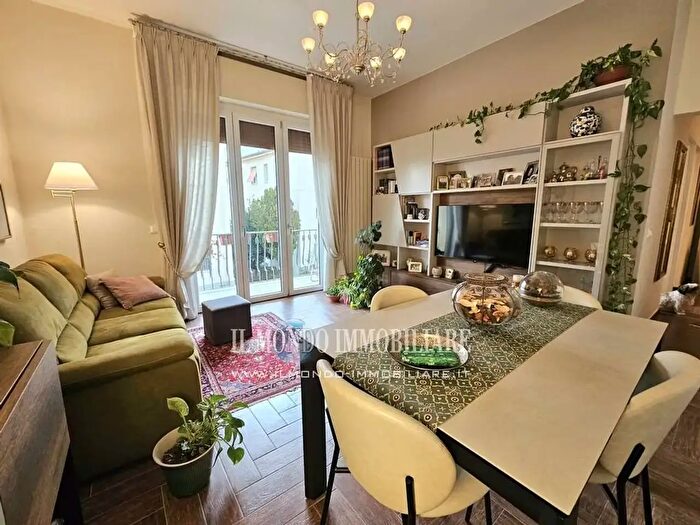 Appartamento quadrilocale in vendita in Gavinana, Firenze