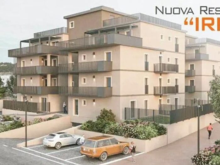 Appartamento trilocale in vendita in Via della Pianta, La Spezia