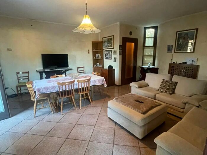 Casa quadrilocale in vendita in Via Pianette, Gussago