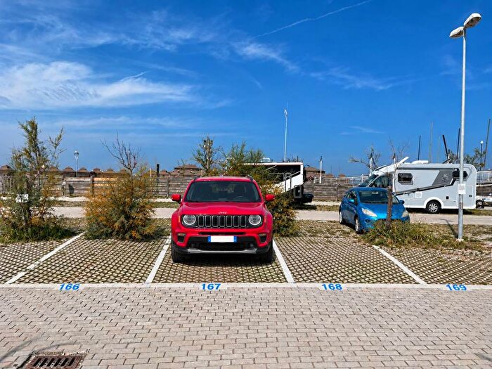 Casa in vendita in Viale Ortigara, San Giuliano a Mare, Rimini