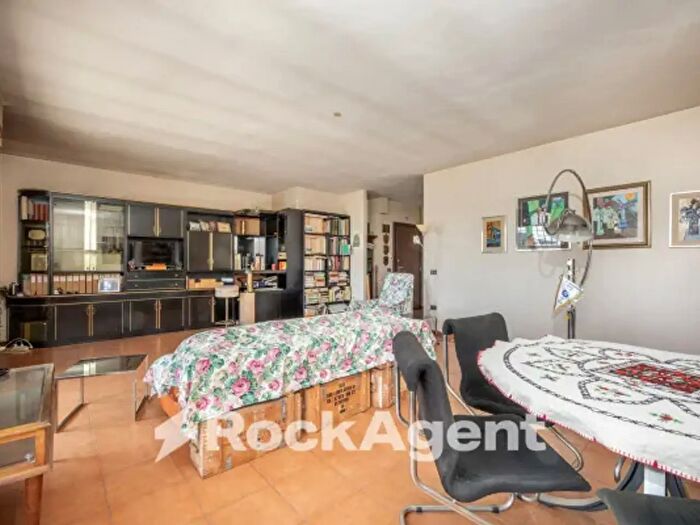 Appartamento con 5 locali in vendita in Via San Getullo, Roma