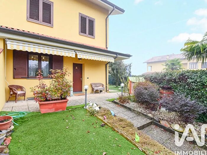 Casa con 5 locali in vendita in Via Don Luigi Sturzo a, Mozzate