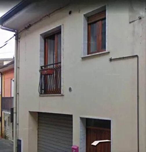 Casa trilocale in vendita in Via Ventiquattro Maggio, San Pietro Al Tanagro