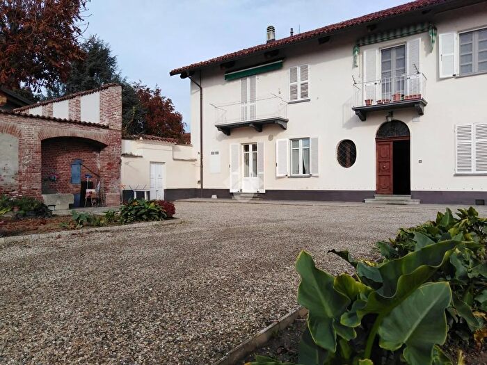 Appartamento quadrilocale in vendita in Vicolo dò Bartolomeo, Vigone