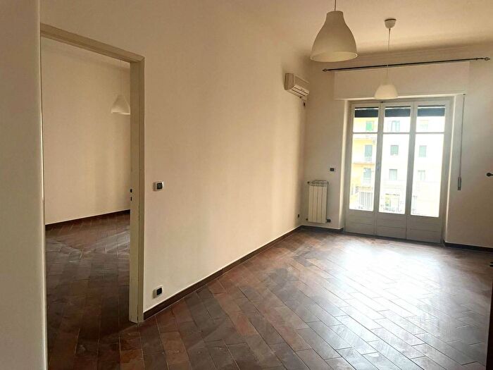 Appartamento trilocale in affitto in Province Veneto, Catania