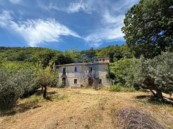 Casa in vendita in Contrada Montagna, Archi