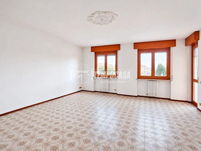 Appartamento quadrilocale in vendita in Cameri