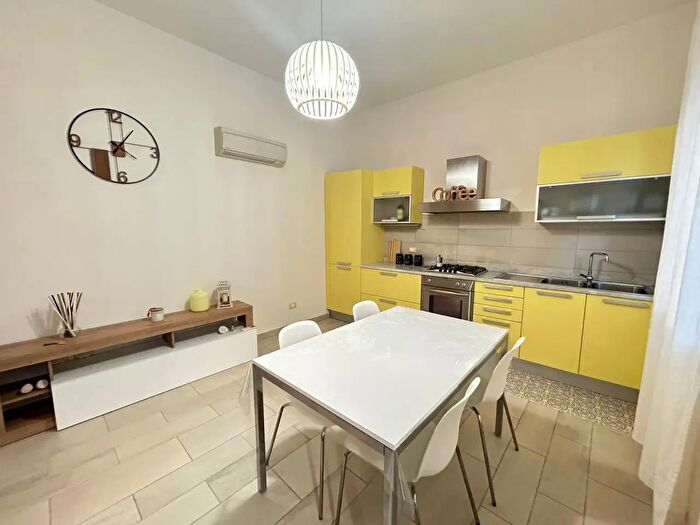 Appartamento bilocale in affitto in Viareggio