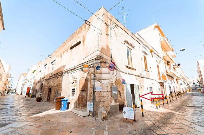 Appartamento monolocale in vendita in Via De Florio Manfredonia Zona Centro Storico, Manfredonia