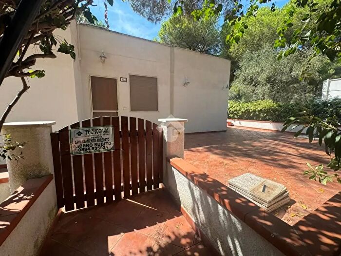 Appartamento trilocale in vendita in Località Grotta dell'Acqua Residence Mira, Peschici