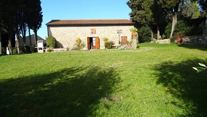 Casa con 6 locali in vendita in Via Romita, Montespertoli