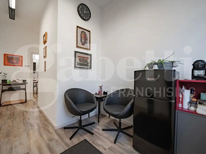 Appartamento trilocale in vendita in Via Sebino, Milano