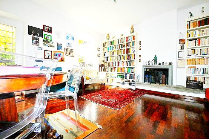 Appartamento quadrilocale in affitto in Sarzana