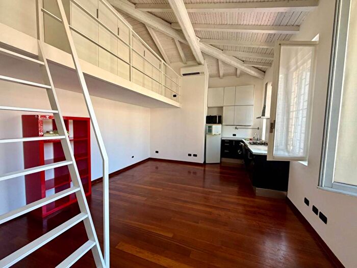 Appartamento bilocale in affitto in Via Augusto Anfossi, Montenero, Milano