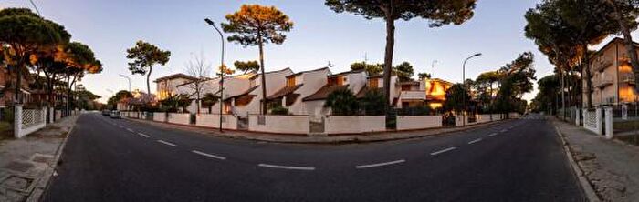 Casa trilocale in vendita in Via Tintoretto, Comacchio