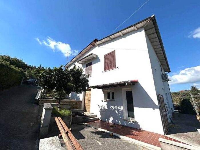 Casa con 5 locali in vendita in Via del Marco Finlandese, Velletri