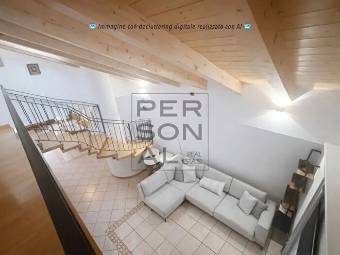 Casa con 10 locali in vendita in Aldeno