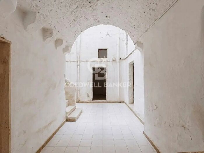 Casa con 7 locali in vendita in Via Ugo Bassi, Casarano