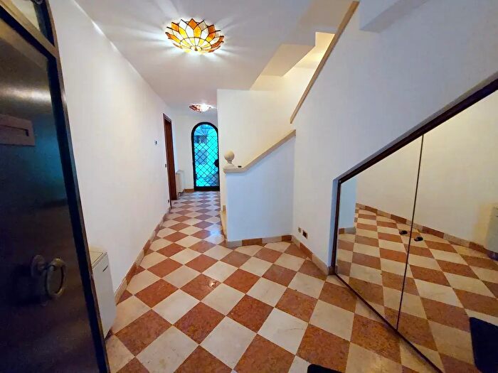 Casa trilocale in vendita in Via Savonarola, Padova