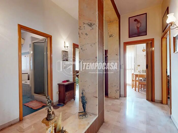 Appartamento trilocale in vendita in Via Papa Giovanni XXIII Savigno, Valsamoggia