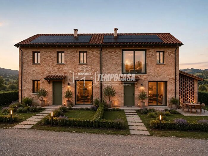Casa quadrilocale in vendita in Valsamoggia