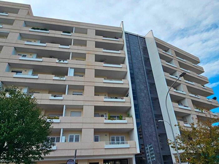 Appartamento trilocale in affitto in Viale Carmelo Bene, Porta di Roma, Roma