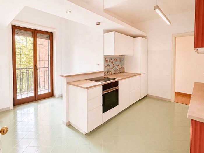 Appartamento con 6 locali in affitto in Via Salsomaggiore, Camilluccia Farnesina, Roma