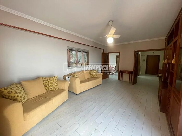 Appartamento con 5 locali in vendita in Via del Mare, Castel Volturno