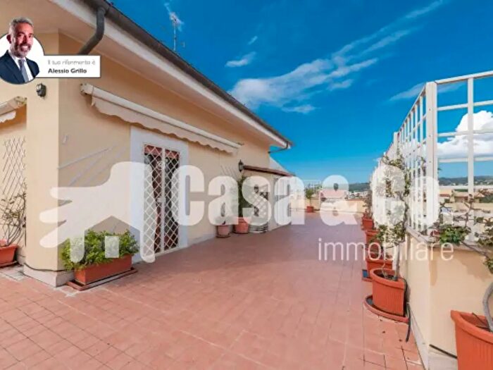 Appartamento trilocale in vendita in Via Michelangelo Buonarroti, Santa Marinella