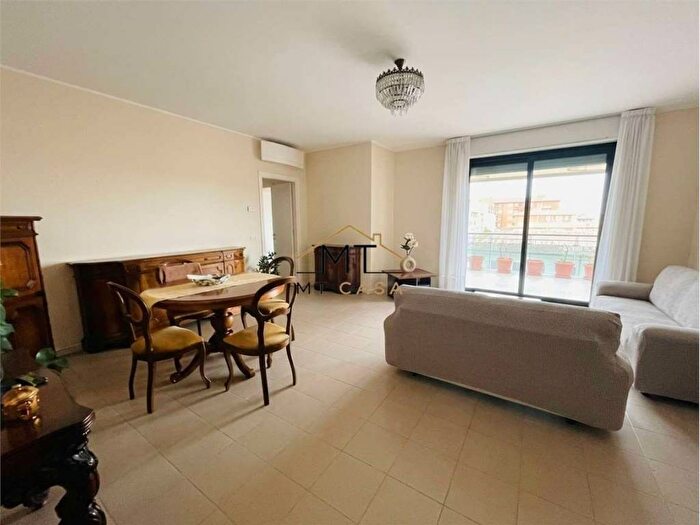 Appartamento quadrilocale in affitto in Centro Mare, Pesaro