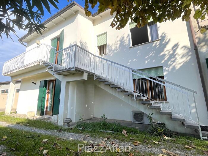 Casa con 5 locali in vendita in Pegolotte, Cona