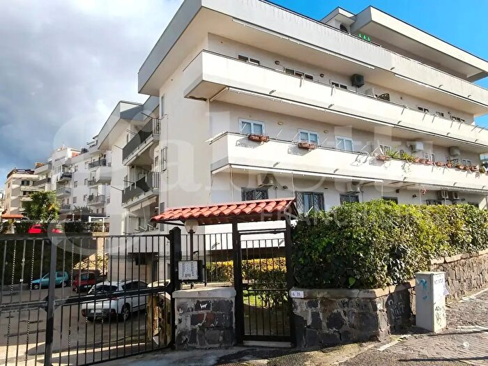 Appartamento quadrilocale in vendita in Via Gabriele dAnnunzio, Ercolano