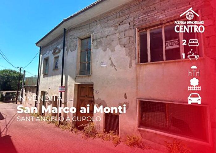 Casa quadrilocale in vendita in Strada Provinciale San Marco ai Monti, SantAngelo A Cupolo