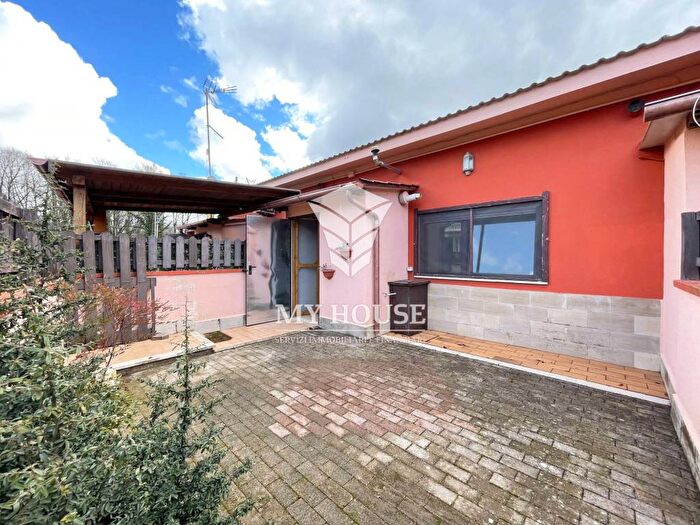 Casa bilocale in affitto in Via di Velletri, Centro, Rocca Priora