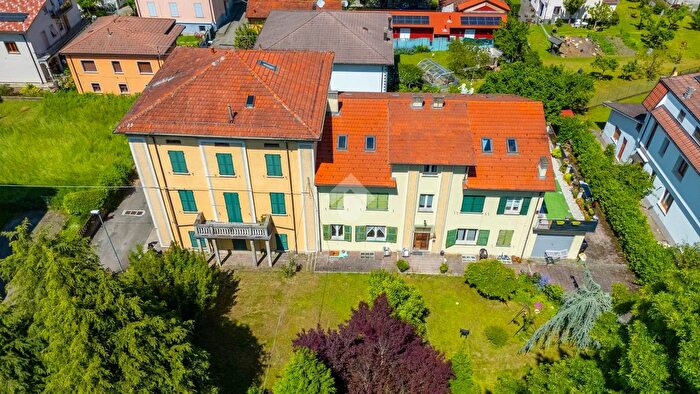 Appartamento trilocale in vendita in Via Malta, Borgo Val Di Taro