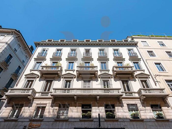 Appartamento bilocale in affitto in Via Andegari, Scala Manzoni, Milano