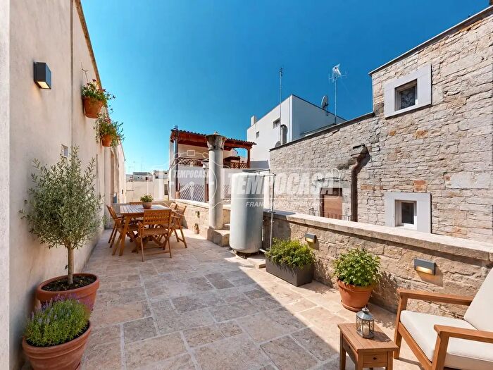 Casa trilocale in vendita in Via Madonna delle Grazie, Turi