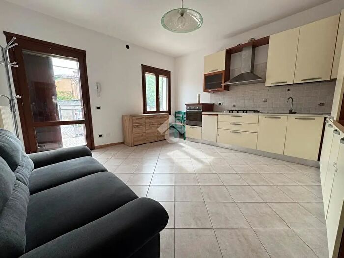 Appartamento bilocale in vendita in Via Mazzini, Mirano