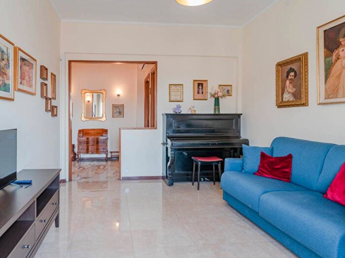 Appartamento trilocale in affitto in Via Giacomo Medici, Parella, Torino