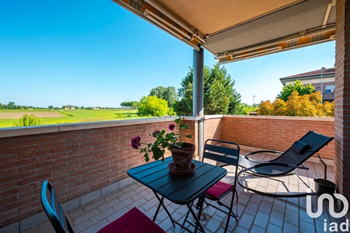 Appartamento trilocale in vendita in Via Camillo Cavour, Cavezzo