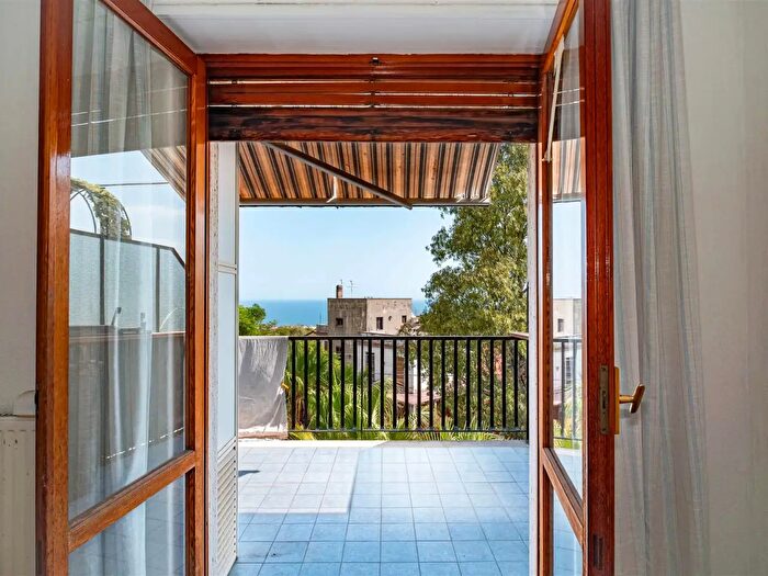 Appartamento trilocale in vendita in Via Giorgio De Chirico, San Gregorio Di Catania